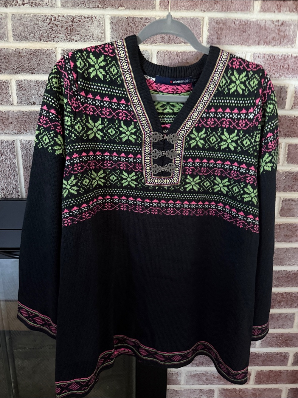 Denim 24/7 Black V-Neck Sweater with Pink & Green Fair Isle